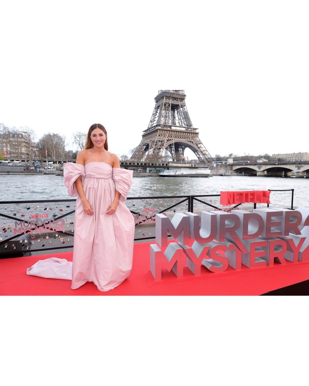 Instagram Karen Bejaranov