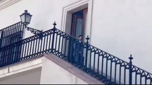 Video muestra al Presidente Boric asomarse desde su oficina tras fuerte temblor en Santiago