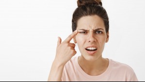 ¿Por qué me tirita el párpado? Expertos explican por qué te 'salta el ojo'
