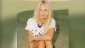 Pamela Anderson vuelve al modelaje de la mano de Hugo Boss: Así desfila a sus 55 años