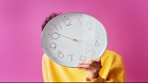 Cambio de hora en Chile: ¿Se adelantan o se atrasan los relojes?