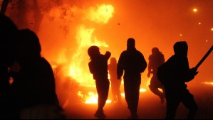 Una persona resultó baleada en el rostro por disturbios en Estación Central: Fue trasladada hasta recinto asistencial