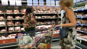 Precios mucho más convenientes: Aumenta número de chilenos que viaja a Argentina a comprar mercadería