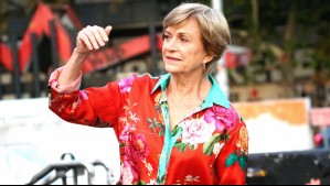 Alcaldesa Matthei pide que se recuerden 'las molotov contra carabineros' en memorial en Baquedano