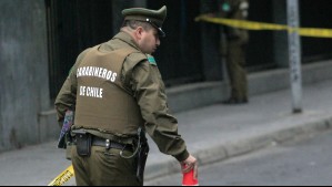 Chocó contra un muro: Motociclista muere al perder control de su vehículo en Las Condes