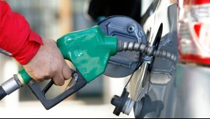 Gobierno descarta alza al impuesto específico a los combustibles