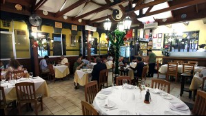 'La gente tiene miedo a los robos': Tradicional restaurante de conocido chef acortó su horario por seguridad