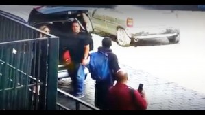 Detienen a acusados de robar a conductores que llegaban en auto a terminal San Borja: Videos muestran cómo actuaban