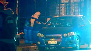 Tenía un arma al interior: Encuentran posible auto involucrado en asesinato de carabinero en Santiago