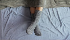 Más sucios que tu baño: Esta es la razón por la que dormir con calcetines podría ser malo para tu salud