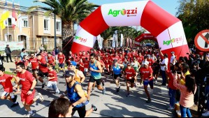 Tercera corrida familiar de Carozzi y Agrozzi reunió a más de 1.200 vecinos y colaboradores en la plaza de armas de Teno