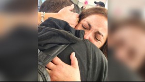 'Aquí es donde debía crecer': Estadounidense adoptado ilegalmente tuvo un emocionante reencuentro con su familia chilena