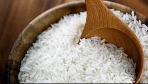 Proyectan la mayor escasez mundial de arroz de los últimos 20 años: ¿Cómo afectará a los precios en Chile?