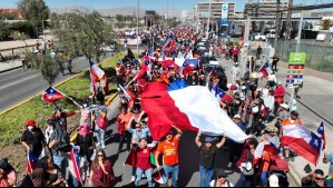 Paro en Calama: Masivas protestas y bloqueo de accesos a aeropuerto y mineras marcan jornada de movilizaciones