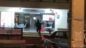 Vecinos graban asalto por parte de sujetos armados a local de belleza en Viña: Fueron detenidos