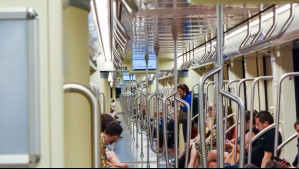 Metro de Santiago restablece servicio en Línea 5 tras cierre de una estación