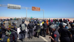 Perú acusa a autoridades chilena de 'falta de colaboración' tras intento de migrantes de cruzar la frontera a la fuerza