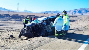 Tragedia en Antofagasta: Cuatro personas mueren en brutal accidente entre auto y camión