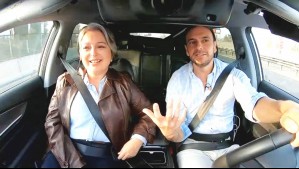 Cantaron Zalo Reyes rumbo a Conchalí: Rodrigo Sepúlveda lleva a votar a la ministra Jara en su auto