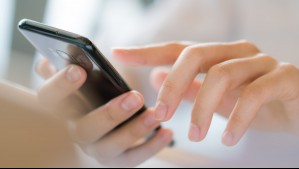 Extraterrestres podrían usar nuestros celulares para rastrearnos, según una investigación