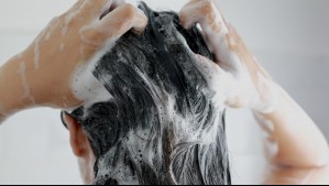 ¿Por qué no deberías lavarte el pelo todos los días? Esto es lo que dicen los expertos