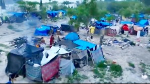 Videos muestran cómo migrantes acampan en frontera con EEUU tras el fin de norma sanitaria