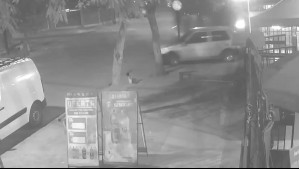 Video muestra el momento exacto de fuerte colisión entre microbús y auto en Pedro Aguirre Cerda