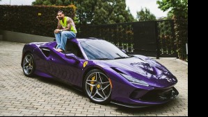 'Esto es una bendición más': Este es el precio del increíble y potente Ferrari que estrenó Maluma