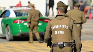 Mujer es golpeada por delincuentes para asaltarla a la salida de un banco