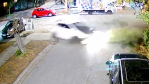 Video muestra choque de vehículo contra una casa tras persecución policial en Puente Alto