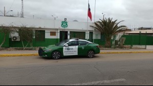 Hombre ingresa a comisaría con dos cuchillos para que su pareja no lo denunciara y termina con una bala en la pierna
