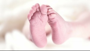 Por primera vez en España: Mujer tuvo un hijo gracias al útero trasplantado de su hermana