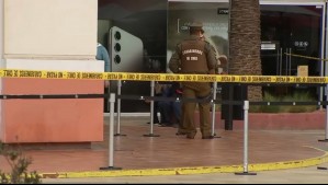 Violento robo en tienda de celulares en mall de Maipú: Delincuentes efectuaron una gran cantidad de disparos