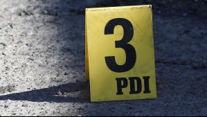 Balacera en La Pintana deja a tres personas heridas: Sujetos llegaron en motocicleta al lugar y abrieron fuego