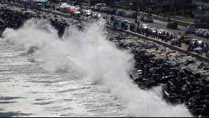 'Olas que han alcanzado cuatro metros de altura': Alejandro Sepúlveda explica las 'marejadas anormales' en la costa