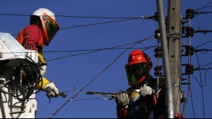 Enel reporta reposición del servicio tras corte de luz que afectó a 42 mil clientes en Peñalolén, La Reina y Ñuñoa