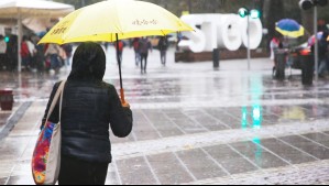 Santiago está dentro de ellas: Estas son las zonas que tendrán precipitaciones normales o sobre lo normal en invierno