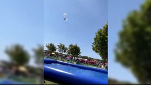 Trágico accidente: Niño salió 'volando' dentro de una pelota inflable a causa del viento en Inglaterra