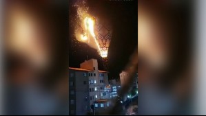 Video muestra impactante incendio y caída de un globo aerostático en Brasil