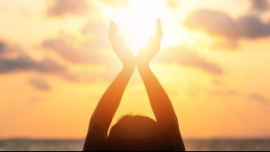 #SolsticioChile: Cerveza Sol celebrará la llegada de la noche más larga del año con fiesta en Santiago