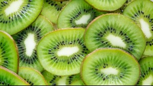 No solo combate el estreñimiento: Estos son los beneficios del kiwi