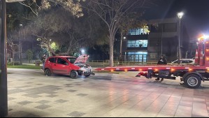 Persecusión termina con choque en Cerro Navia: Sospechosos intentan atropellar a funcionario de Carabineros