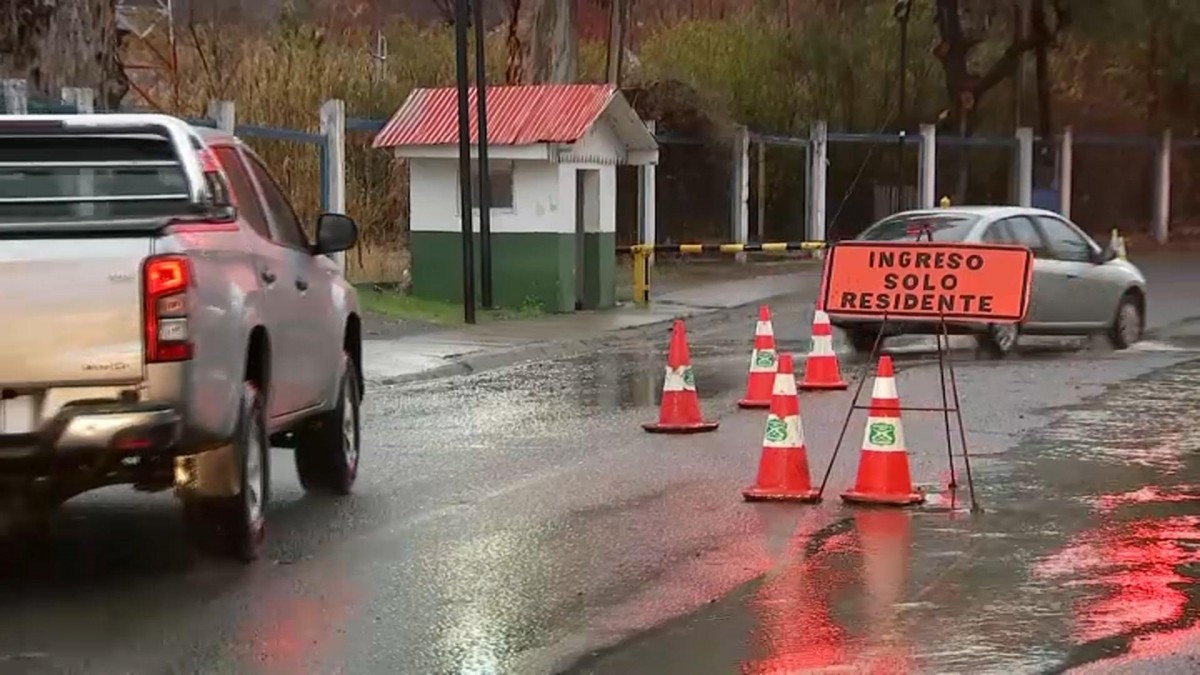 Evacuan sectores de San Alfonso y Merceditas en el Cajón de Maipo por