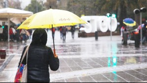 Sistema frontal: ¿Cómo se vienen las lluvias este viernes en Santiago?
