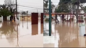 Sistema frontal: Así quedó la plaza de Licantén tras inundación por desborde de río Mataquito