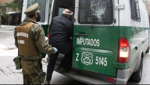 Robo frustrado a distribuidora de chocolate en Recoleta: Carabineros detuvo a cuatro sujetos mientras cometían el delito