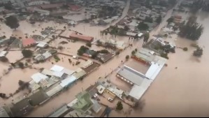 Sobrevuelo revela impactantes imágenes de pueblo completamente inundado en Lincantén