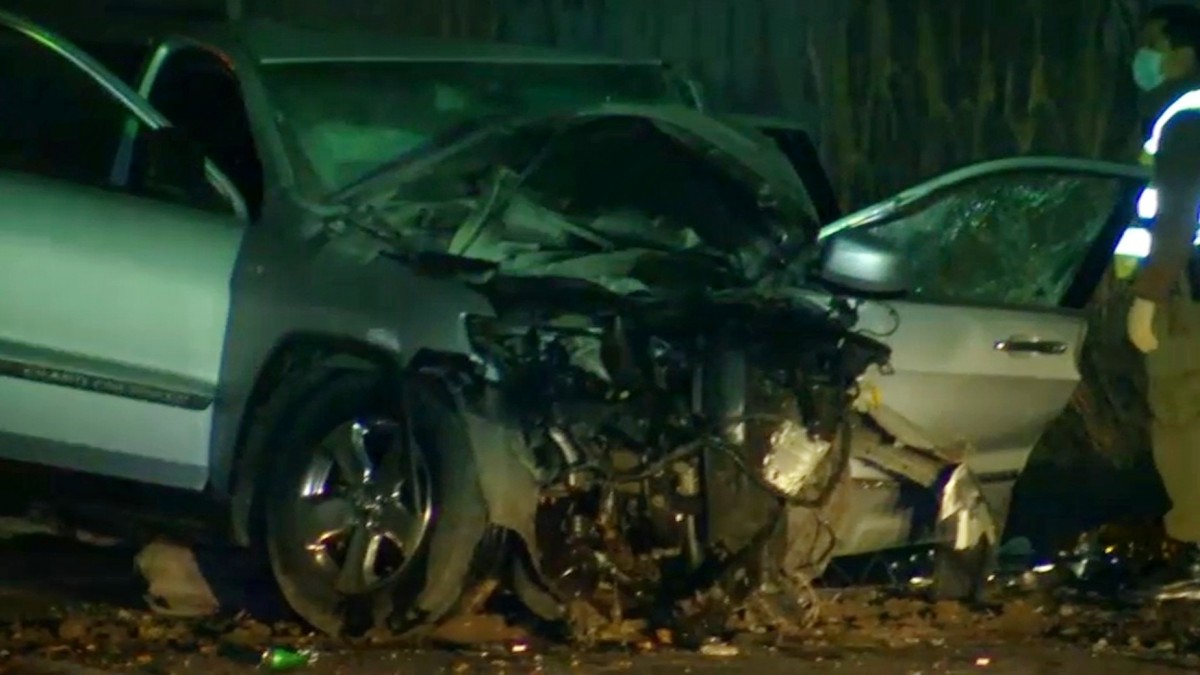 Fatal Accidente En Camino A Melipilla Conductor Falleció Tras Chocar Su Vehículo Con Un árbol 5623