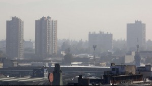 Nueva alerta ambiental en la Región Metropolitana: Máxima de 24° empeoraría aún más la calidad del aire