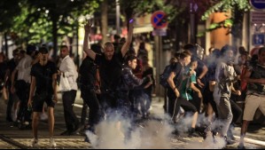 '150 alcaldías han sido atacadas': Ataque contra casa de un edil marca la quinta noche de disturbios en Francia